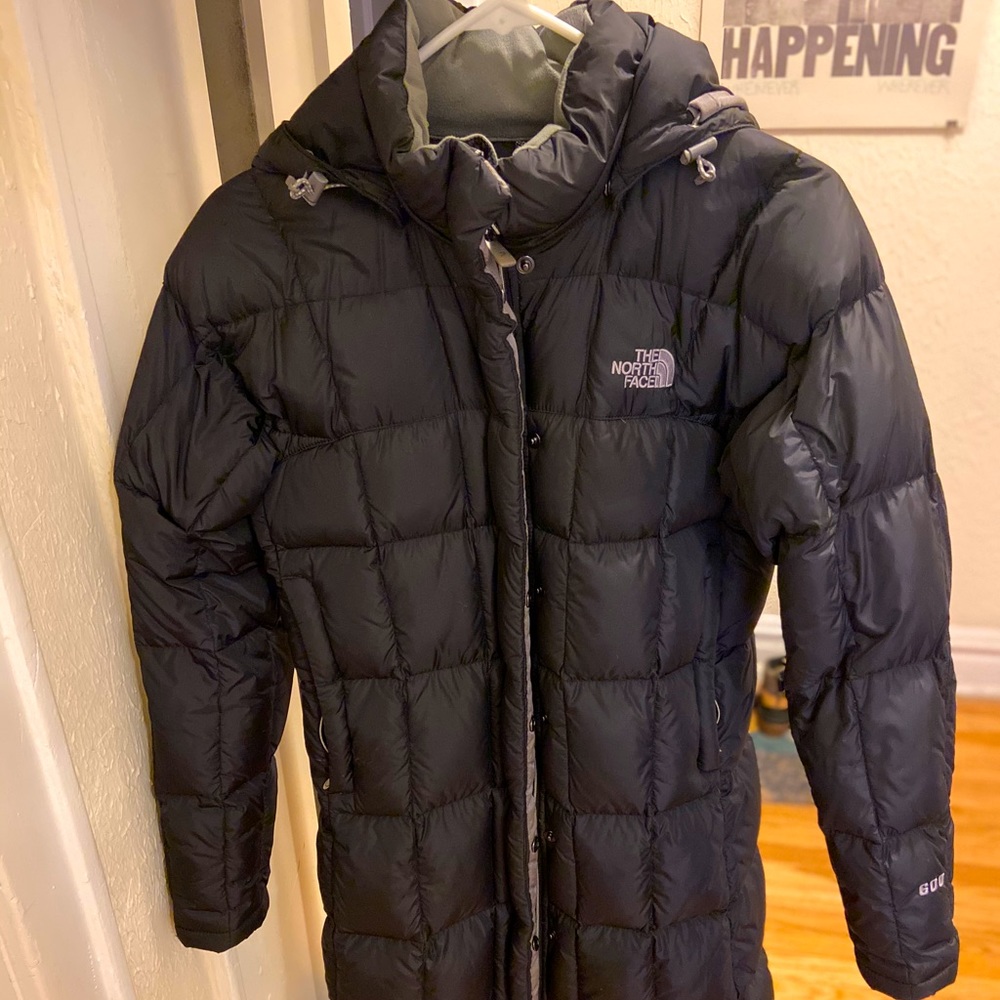 Women’s North Face winter puffy coat